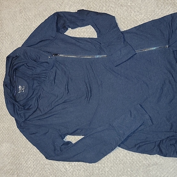 Calvin Klein Performance Quick Dry Zipper Fashion Top - Picture 1 of 3